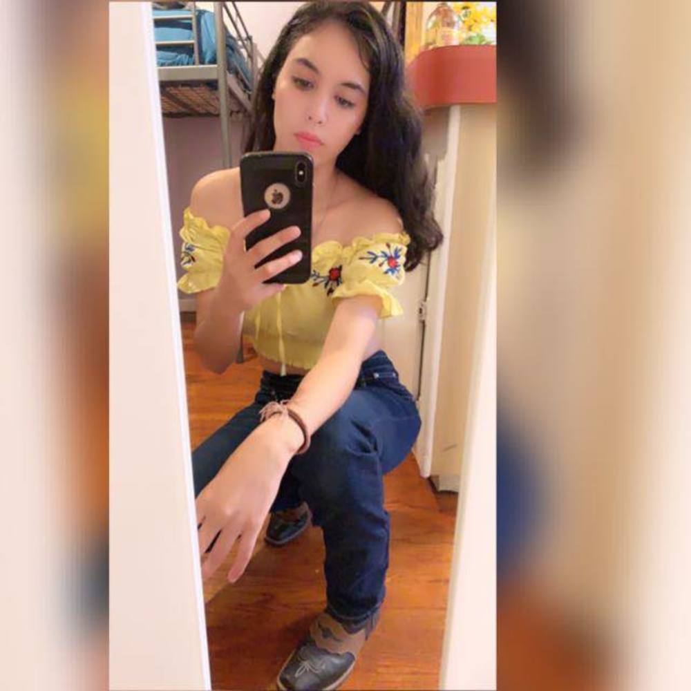 Meet your Posher, Lupita